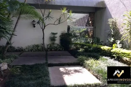 Sobrado com 4 Quartos para alugar, 600m² no Jardim Luzitânia, São Paulo