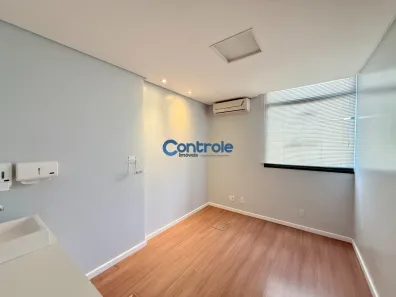 Sala Comercial à venda, 32m² no Campinas, São José