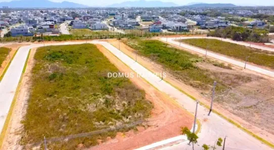 Lote/Terreno à venda, 275m² no Cidade Alpha, Eusébio