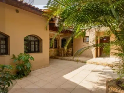 Sobrado com 3 Quartos à venda, 300m² no Vila Galvão, Guarulhos