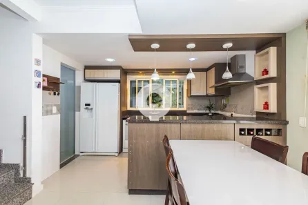 Sobrado com 3 Quartos à venda, 160m² no Boa Vista, Curitiba