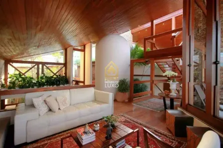 Casa com 5 Quartos à venda, 650m² no Mangabeiras, Belo Horizonte