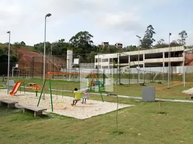 Lote/Terreno à venda, 175m² no Parque Petrópollis, Várzea Paulista