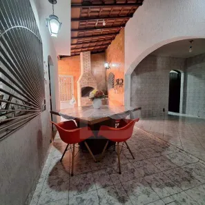 Sobrado com 3 Quartos à venda, 215m² no Parque Jaçatuba, Santo André