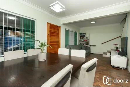 Casa com 3 Quartos à venda, 180m² no Planalto Paulista, São Paulo