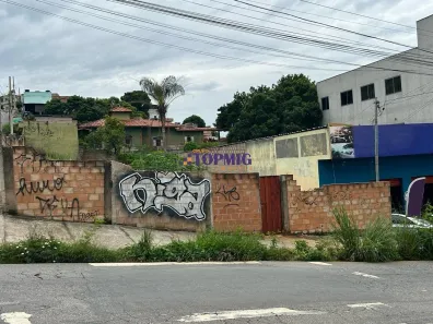 Galpão/Depósito/Armazém à venda, 420m² no São Luiz, Betim