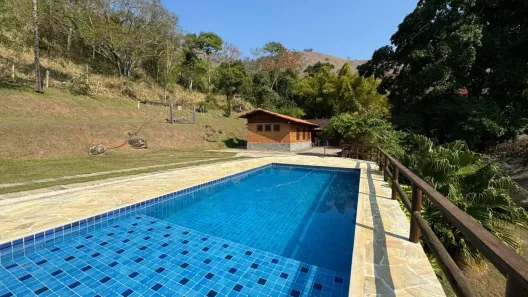 Casa com 3 Quartos à venda, 145m² no Pedro do Rio, Petrópolis