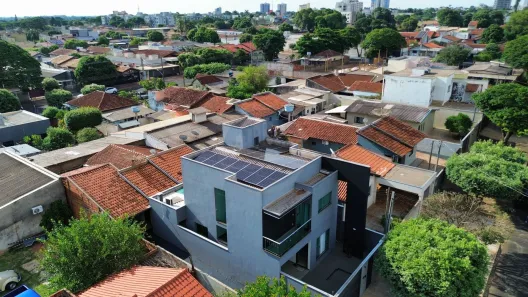 Sobrado com 3 Quartos à venda, 200m² no Jardim Independência, Dourados