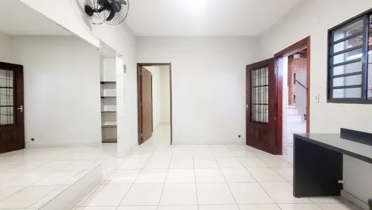 com 5 Quartos para alugar, 121m² no Chácara Seis de Outubro, São Paulo