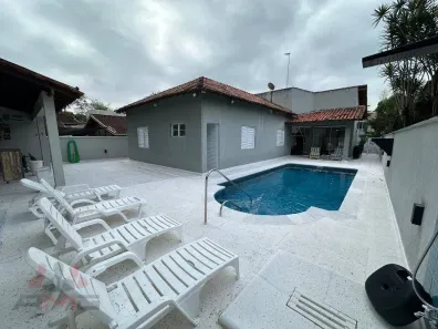 Casa com 3 Quartos à venda, 220m² no Riviera, Bertioga
