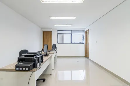 Ponto Comercial com 1 Quarto para alugar, 30m² no Liberdade, São Paulo