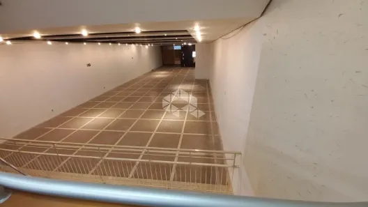 Sala Comercial à venda, 306m² no Centro, Santa Maria