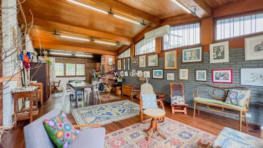 Casa com 3 Quartos para alugar, 314m² no Chácara das Pedras, Porto Alegre
