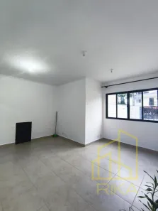 Casa com 3 Quartos para alugar, 150m² no Marapé, Santos