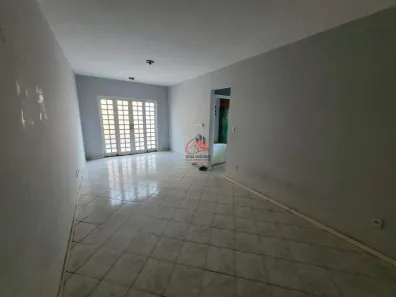 Apartamento com 2 Quartos para alugar, 89m² no Centro, Uberaba