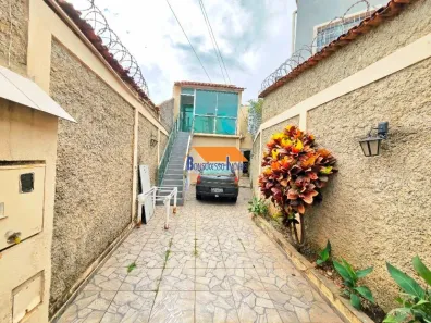 Casa com 6 Quartos à venda, 185m² no Santa Cruz, Belo Horizonte