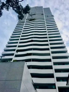 Apartamento com 4 Quartos à venda no Graças, Recife