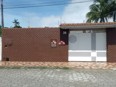 Casa com 3 Quartos à venda, 300m² no Praia das Palmeiras, Caraguatatuba