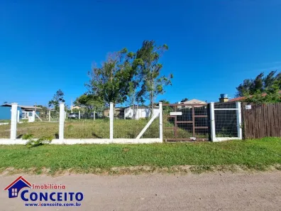 Lote/Terreno à venda, 175m² no Santa Teresinha, Imbé