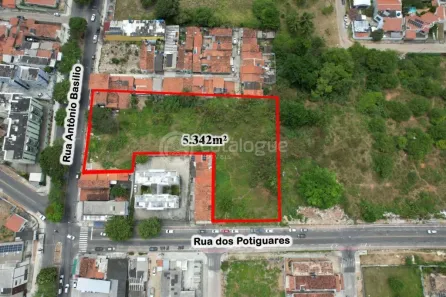 Lote/Terreno à venda, 5342m² no Lagoa Nova, Natal