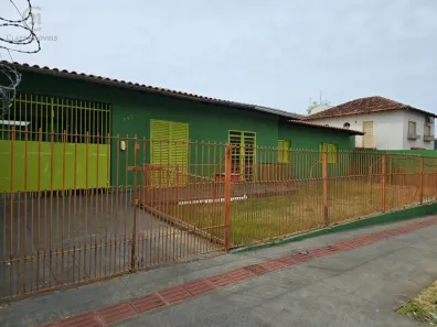 Imóvel Comercial com 6 Quartos para alugar, 191m² no Vitória, Londrina