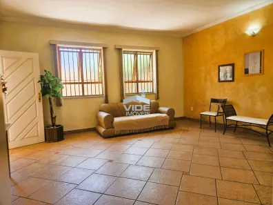 Casa com 4 Quartos à venda, 250m² no Vila Nogueira, Campinas