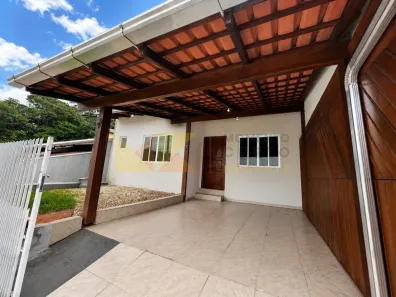 Casa com 3 Quartos para alugar, 98m² no Escola Agrícola, Blumenau