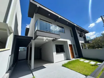 Casa com 3 Quartos à venda, 102m² no Forquilhas, São José