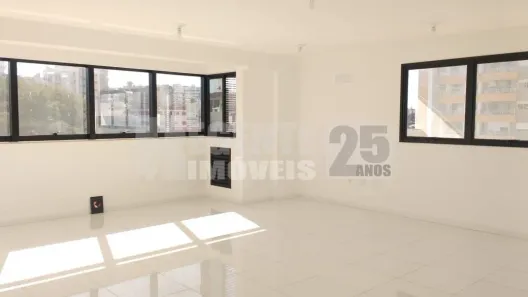 Sala Comercial à venda, 39m² no Coqueiros, Florianópolis