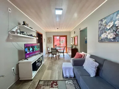 Casa com 2 Quartos à venda, 196m² no Vila Monte Carlo, Cachoeirinha