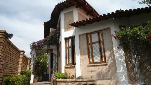 Casa de Condomínio com 4 Quartos à venda, 309m² no Nova Higienópolis, Jandira