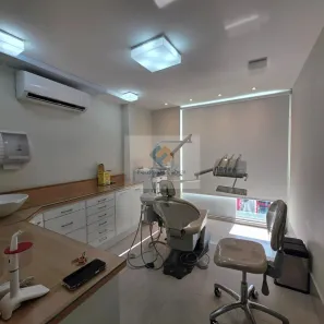 Sala Comercial à venda, 28m² no Santa Rosa, Niterói