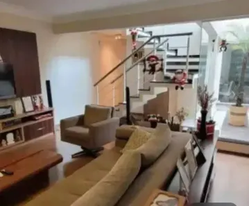 Sobrado com 3 Quartos à venda, 197m² no Campestre, Santo André
