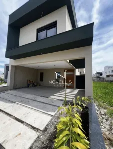 Casa de Condomínio com 4 Quartos à venda, 190m² no Jardim Jacinto, Jacareí