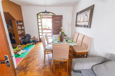 Casa com 3 Quartos à venda, 200m² no Alípio de Melo, Belo Horizonte