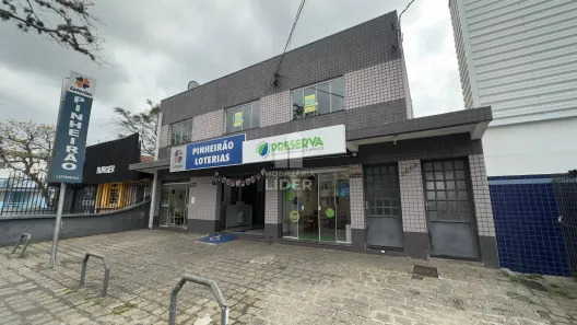 Ponto Comercial para alugar, 330m² no Bacacheri, Curitiba