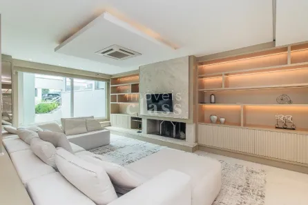 Casa de Condomínio com 4 Quartos à venda, 410m² no Três Figueiras, Porto Alegre