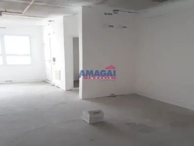Sala Comercial para alugar, 28m² no Centro, Jacareí