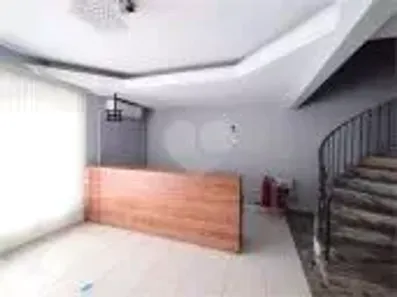 Casa com 3 Quartos para alugar, 300m² no Vila Mariana, São Paulo
