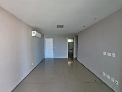 Apartamento com 2 Quartos para alugar, 71m² no Jóquei, Teresina