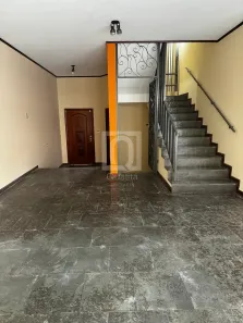 Sobrado com 3 Quartos à venda, 350m² no Vila Trujillo, Sorocaba