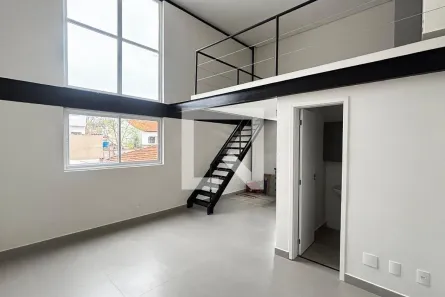 Kitnet com 1 Quarto à venda, 51m² no Santa Terezinha, Santo André