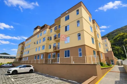 Apartamento com 2 Quartos à venda, 55m² no Morin, Petrópolis