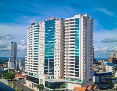Apartamento com 3 Quartos à venda, 223m² no Centro, Ponta Grossa