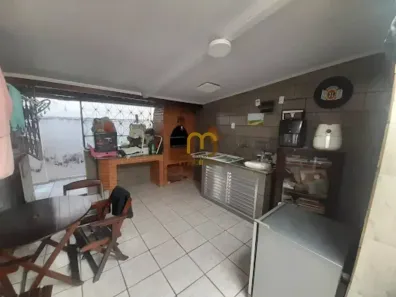 Casa com 3 Quartos para alugar, 160m² no Campo Grande, Rio de Janeiro