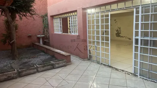 Casa com 5 Quartos para alugar, 286m² no Bosque dos Eucaliptos, São José dos Campos