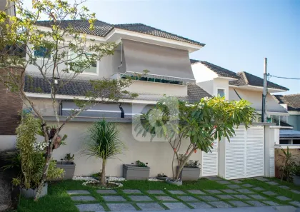 Sobrado com 4 Quartos à venda, 315m² no Pechincha, Rio de Janeiro