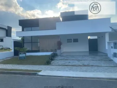 Casa com 3 Quartos à venda, 169m² no Piracangaguá, Taubaté