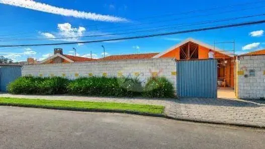 Casa com 4 Quartos à venda, 1050m² no Cajuru, Curitiba