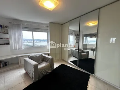 Apartamento com 2 Quartos à venda, 112m² no Capoeiras, Florianópolis